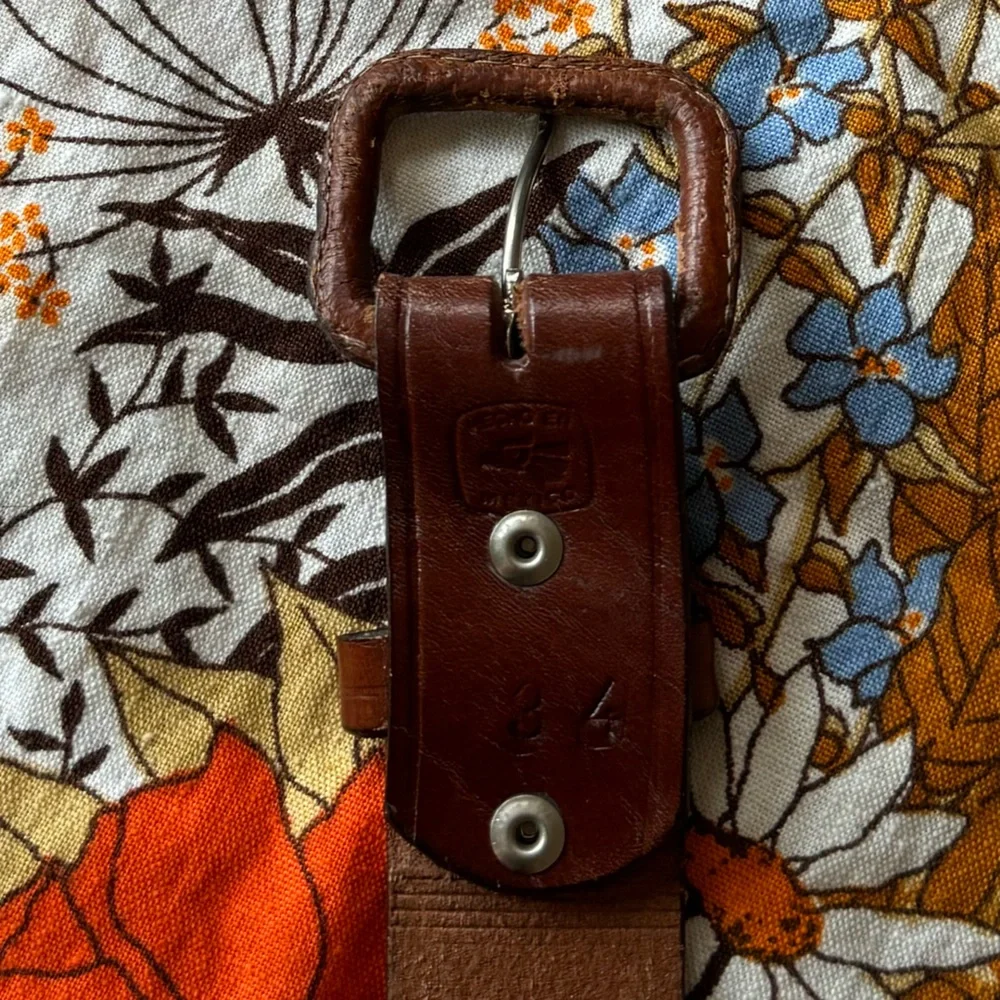 Vintage floral embossed